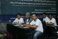 Sharing trading forex and gold di Padang